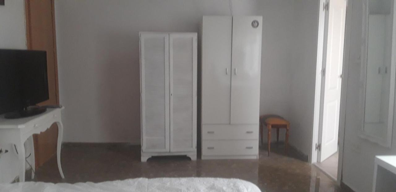 Habitaciones Amplias En El Centro De Grenada Zewnętrze zdjęcie